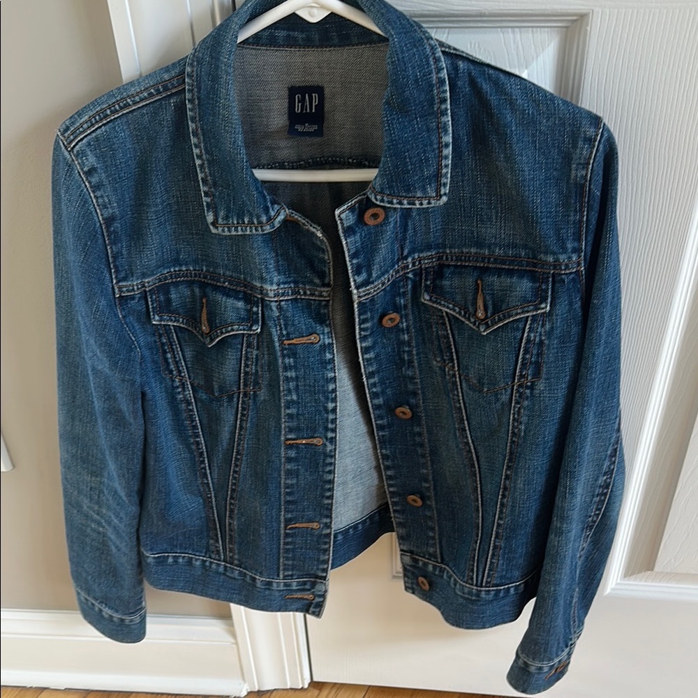 GAP Women's Blue Denim Jacket